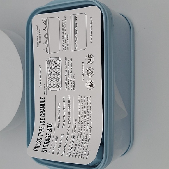 Ice cube tray, Ice cube mold and tray, New, Blue - Picture 6 of 6